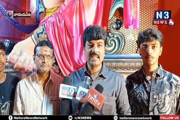 నాయుడుపేటలో భారీ గణనాథులు